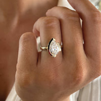 FLOAT- Pear Cut - Diamond Ring