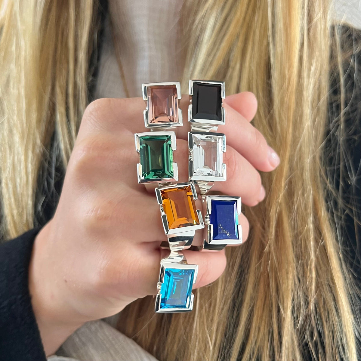 Horizon Emerald Cut Gemstone Ring | Lapis Lazuli