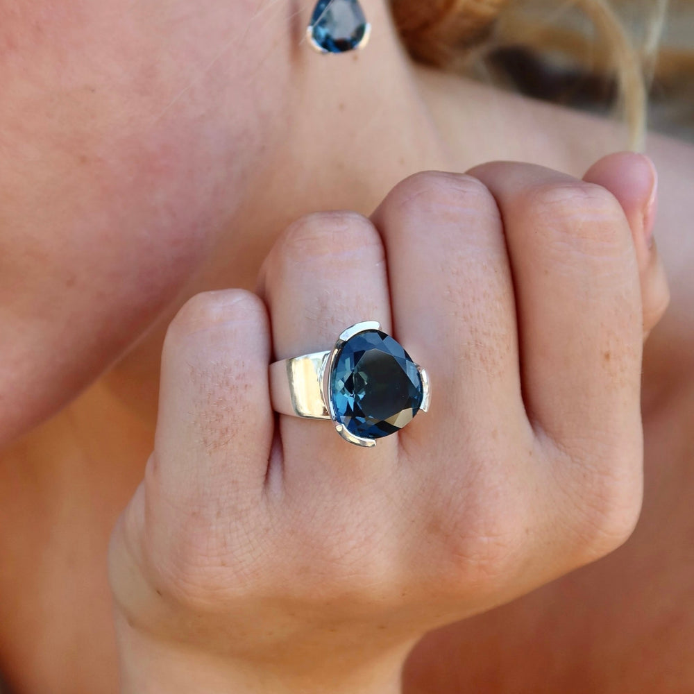 Rose Gold London Blue Topaz Ring | Macintyres of Edinburgh