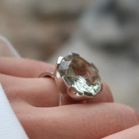 Power Pointer Gemstone Ring - Mint Champagne Amethyst - Sterling Silver