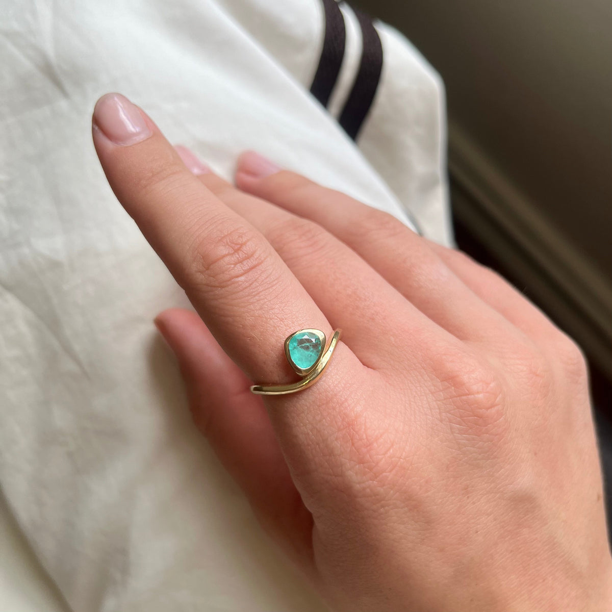 SAMPLE | Gold Waves Of Life Gemstone Ring | Paraiba