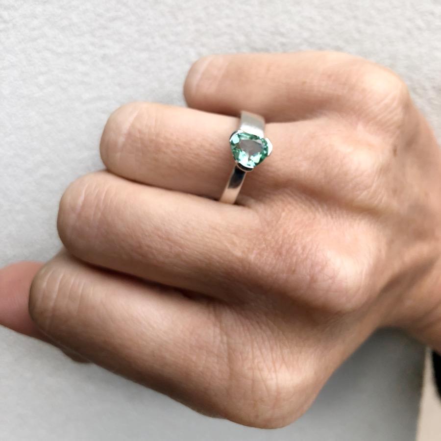 Green amethyst store ring